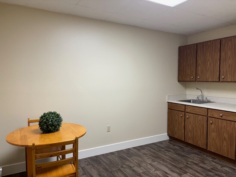 More Photos Of 331 N Maitland Ave, Maitland Medical For Lease