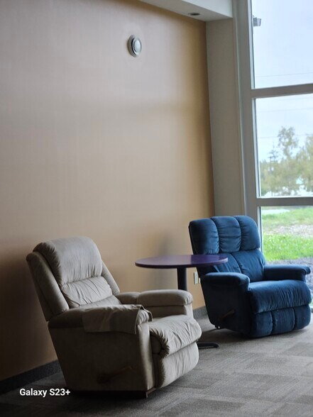 More Photos Of 1736 Farmers Rd loop, Fairbanks Healthcare For Sale