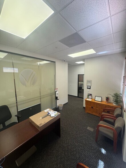 More Photos Of 2646 Santa Maria Way, Santa Maria Medical For Lease