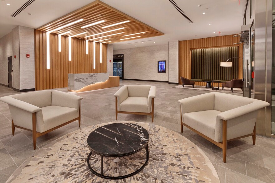 More Photos Of 3550 S Clark St, Arlington Office For Sale