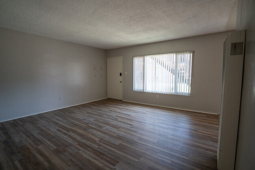 More Photos Of 9551-9561 Maureen Dr, Garden Grove Apartments For Sale