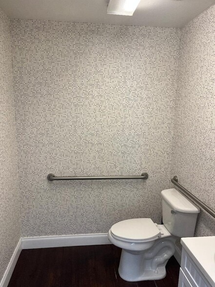 More Photos Of 8803 Futures Dr, Orlando Storefront Retail Office For Sale
