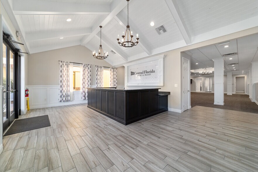 More Photos Of 809 County Road 466, The Villages Medical For Sale