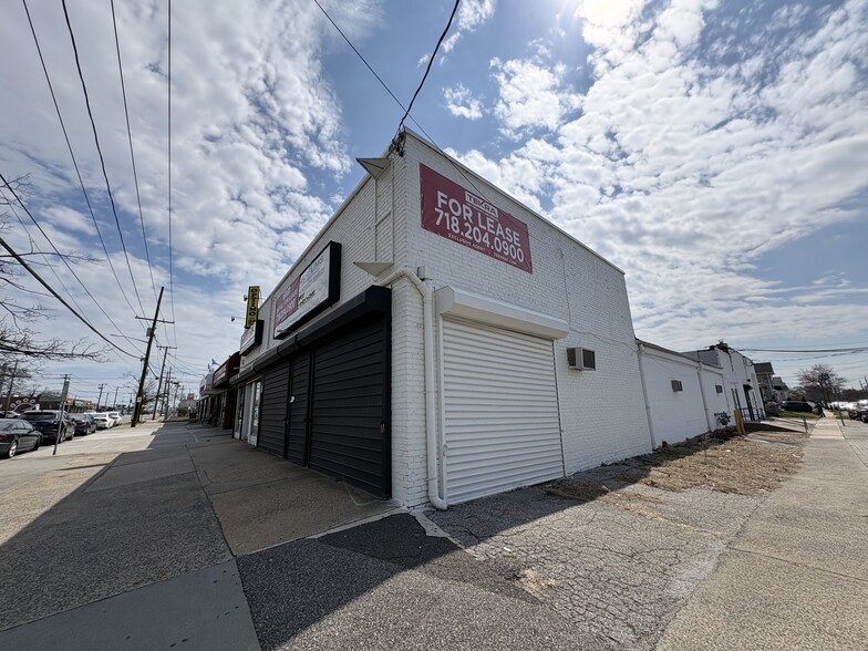 More Photos Of 1155-1157 Hempstead Tpke, Franklin Square General Retail For Lease