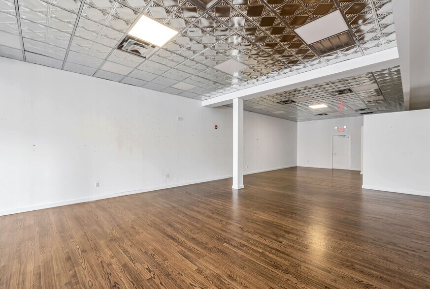 More Photos Of 146 Westwood Ave, Westwood Storefront For Lease