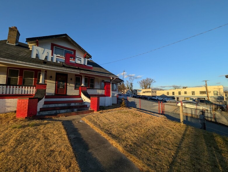 More Photos Of 4104 Bladensburg Rd, Brentwood Freestanding For Lease