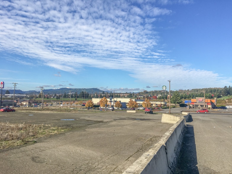 More Photos Of 181 Hutchins St, Sutherlin Land For Sale