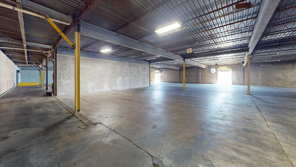 More Photos Of 1570 N Olden Ave, Ewing Flex For Sale