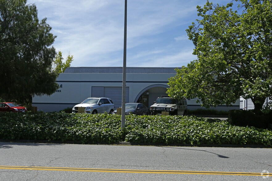 More Photos Of 1190 Miraloma Way, Sunnyvale Warehouse For Lease