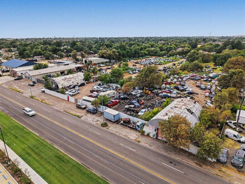 More Photos Of 1821-1823 S May Ave, Oklahoma City Auto Salvage Facility For Sale