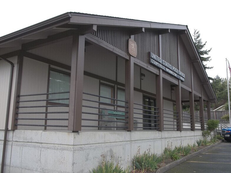 More Photos Of 201 NW Coveland St, Coupeville Post Office For Sale