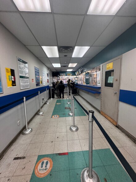 More Photos Of 279 E 161st St, Bronx General Retail For Sale