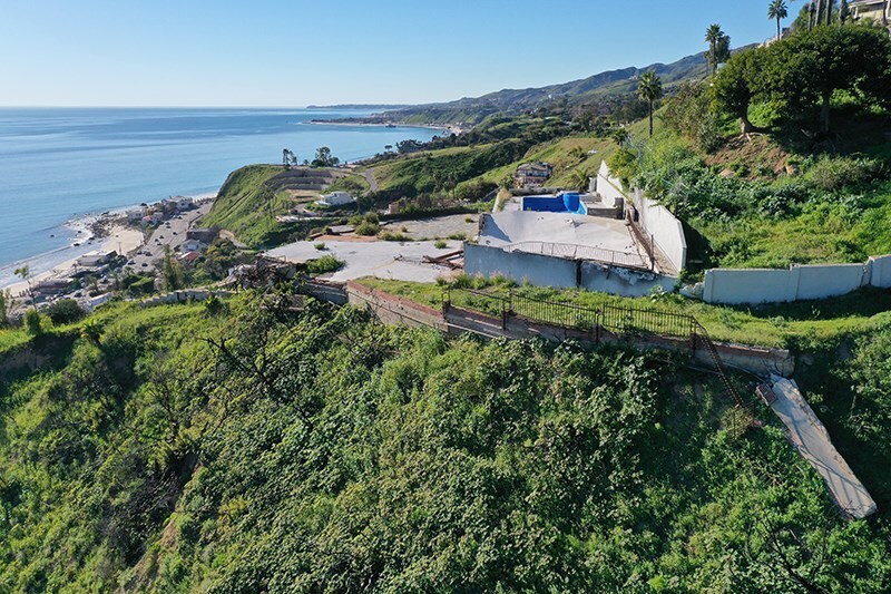More Photos Of 21488 Calle del Barco, Malibu Land For Sale