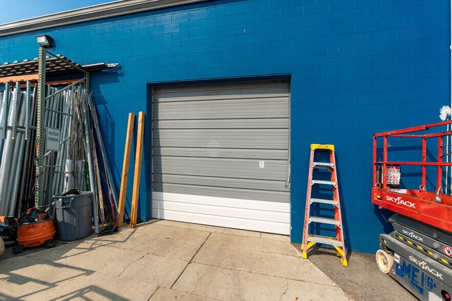 More Photos Of 820-840 Mansfield Ave, Columbus Flex For Sale