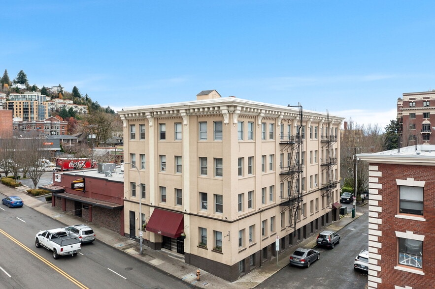 Primary Photo Of 2157 W Burnside St, Portland Apartments For Sale