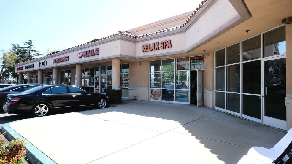 More Photos Of 6180 Riverside Dr, Chino Storefront Retail Office For Lease