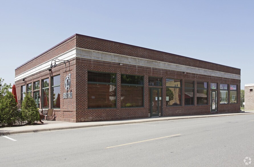 Primary Photo Of 115 Railway St W, Loretto General Retail For Sale