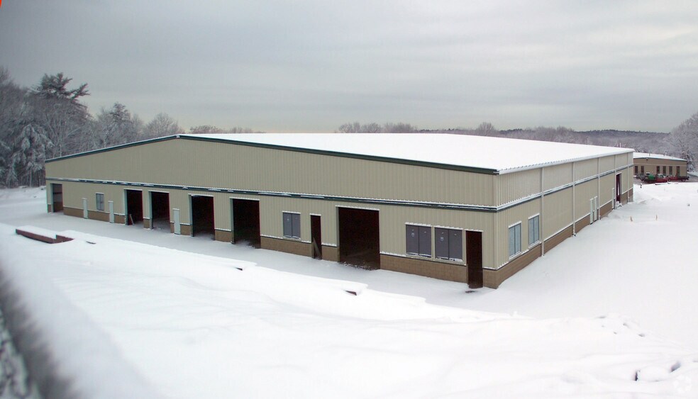 More Photos Of 47 October Hill Rd, Holliston Warehouse For Lease