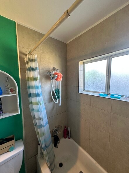 More Photos Of 3620 Elkhorn Blvd, North Highlands Dormitory For Sale