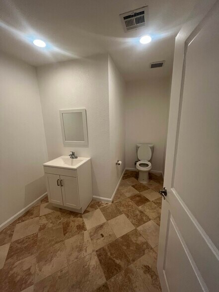 More Photos Of 624 El Cajon Blvd, El Cajon Medical For Sale