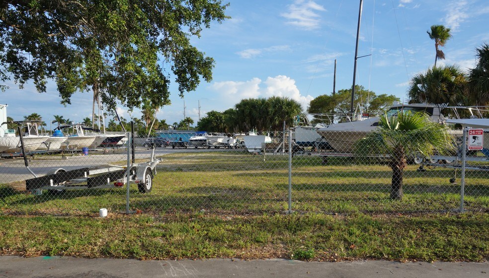 More Photos Of 21 Fishermans Wharf, Fort Pierce Land For Sale