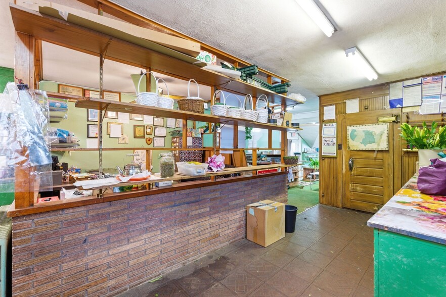 More Photos Of 630 Florida Grove Rd, Perth Amboy Apartments For Sale