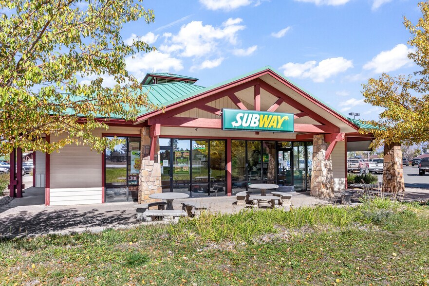 More Photos Of 140 Country Center Dr, Pagosa Springs Storefront For Sale
