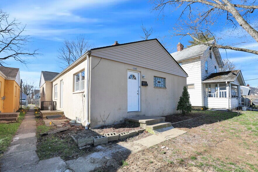 More Photos Of 1865-1867 Agler Rd, Columbus Multifamily For Sale