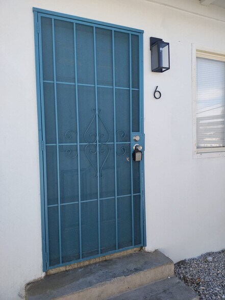 More Photos Of 2030 Sunrise Ave, Las Vegas Apartments For Sale