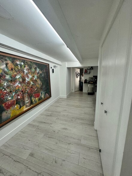 More Photos Of 2000-2040 NW 94th Ave, Miami Warehouse For Sale