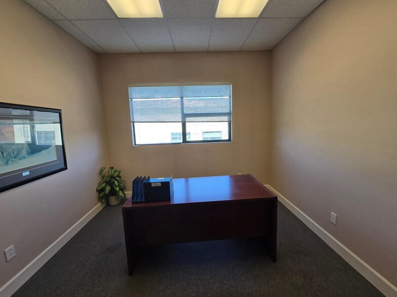 More Photos Of 17957 55th Ave, Surrey Warehouse For Sale