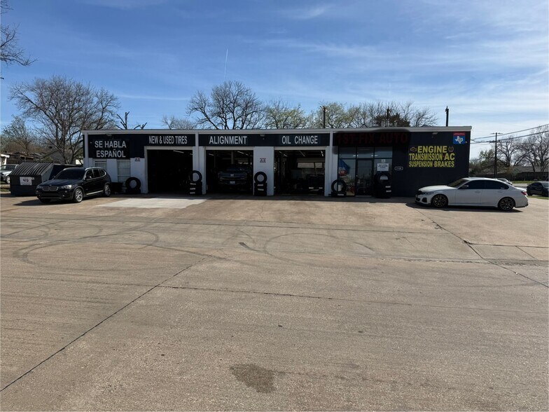 More Photos Of 1106 S First St, Garland Auto Repair For Lease