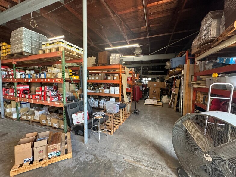 More Photos Of 10300 Us Highway 19 N, Pinellas Park Manufacturing For Sale