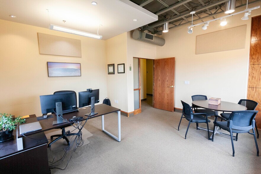 More Photos Of 2121 Midpoint Dr, Fort Collins Office For Lease