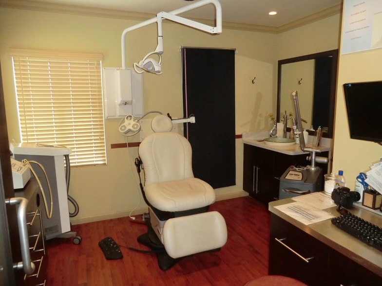 More Photos Of 530-532 W Glenoaks Blvd, Glendale Medical For Lease