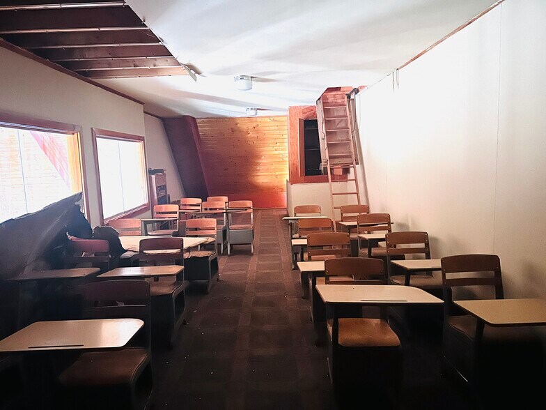 More Photos Of 8620 Wornall, Kansas City Religious Facility For Sale