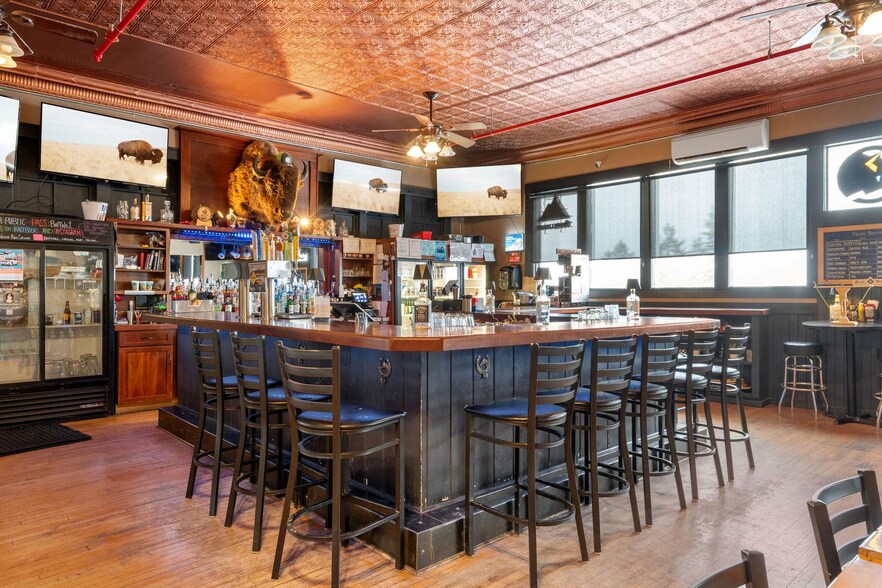 More Photos Of 5 Swan Way, Bigfork Lodge Meeting Hall For Sale