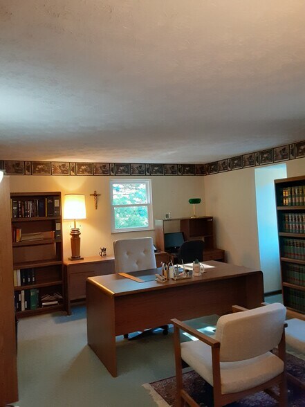 More Photos Of 4350 Old William Penn Hwy, Murrysville Office Residential For Sale