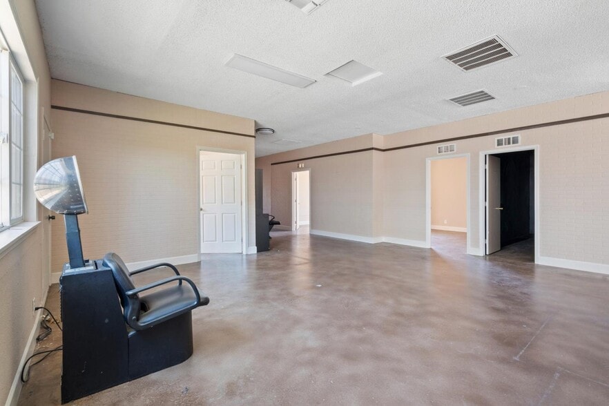 More Photos Of 4141 E Gettysburg Ave, Fresno Freestanding For Sale