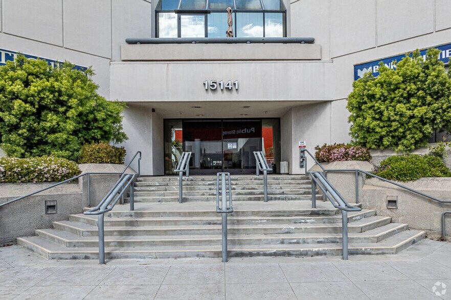 More Photos Of 15141 Whittier Blvd, Whittier Medical For Lease