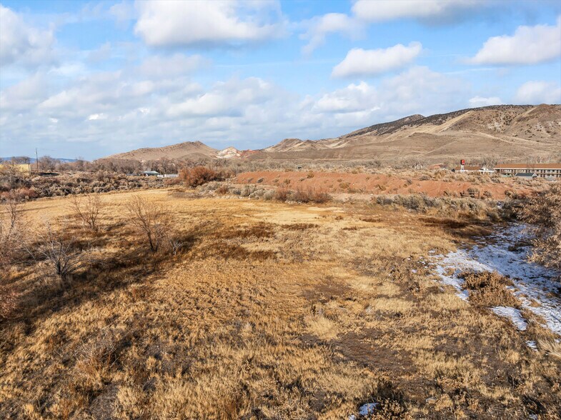 More Photos Of 1220 S State St, Salina Land For Sale