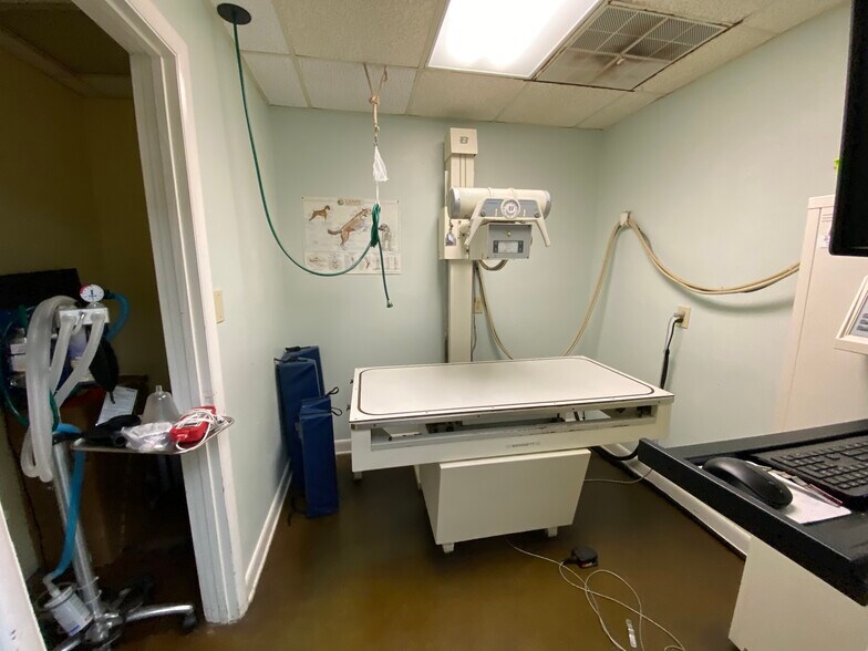More Photos Of 3635 Sycamore Dairy Rd, Fayetteville Medical For Sale