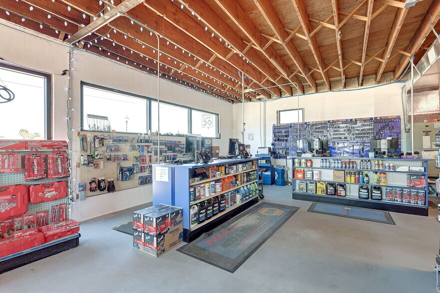 More Photos Of 519 Delaware Ave, Fort Pierce General Retail For Lease