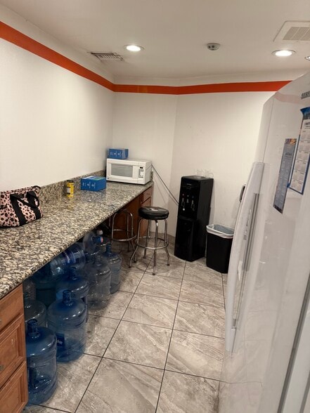 More Photos Of 1520 E Pacific Coast Hwy, Wilmington Land For Lease