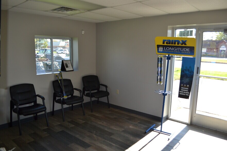 More Photos Of 2550 Plover Rd, Plover Auto Repair For Sale