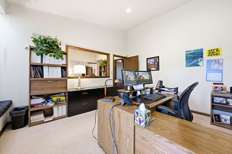More Photos Of 2001-2007 Kinvara Dr, Pittsburgh Office For Sale