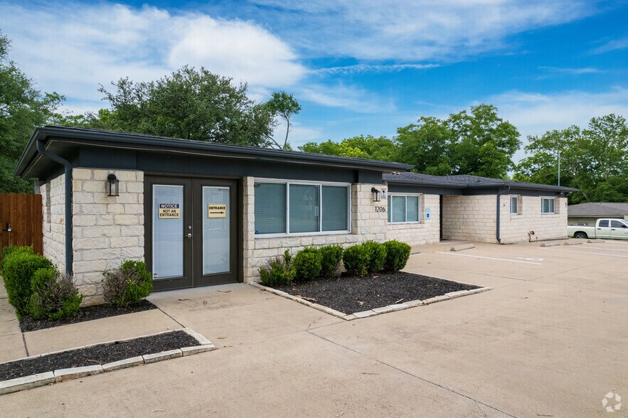 Primary Photo Of 1206 W Slaughter Ln, Austin Office For Lease