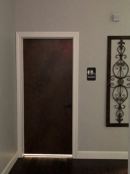 More Photos Of 150 Pine Forest Dr, Shenandoah Unknown For Lease