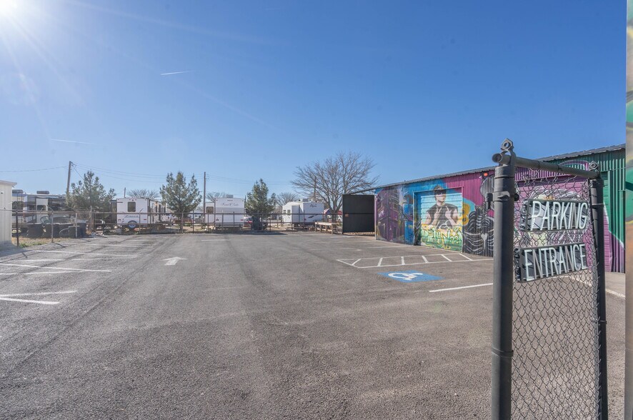 More Photos Of 515 42nd St, Odessa Freestanding For Sale