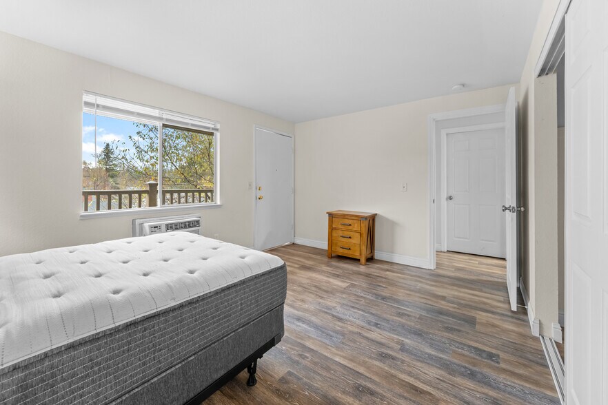 More Photos Of 1133 Buena Vista Ave, Reno Apartments For Sale